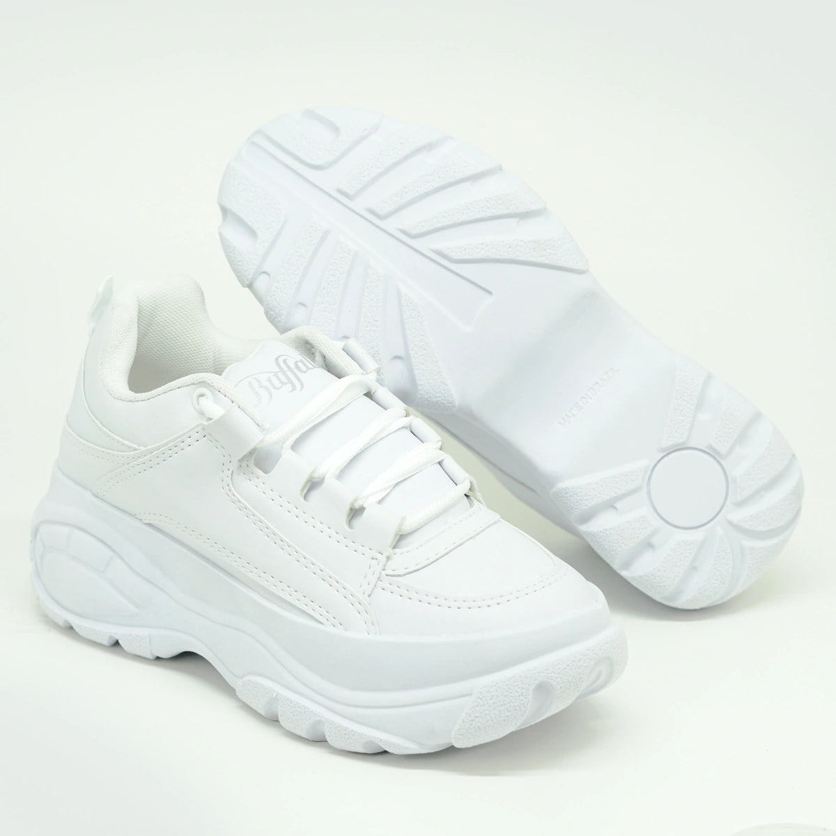 Tênis Plataforma Feminino Bufalo London – Tendência com Conforto | UnicStep