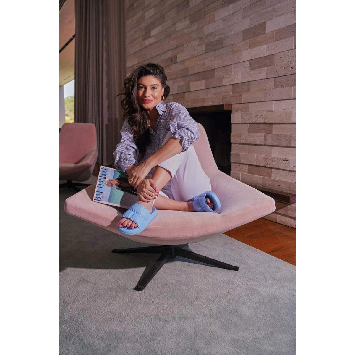 Chinelo Nuvem Slide Feminino – Leve, Ergonômico e Antiderrapante