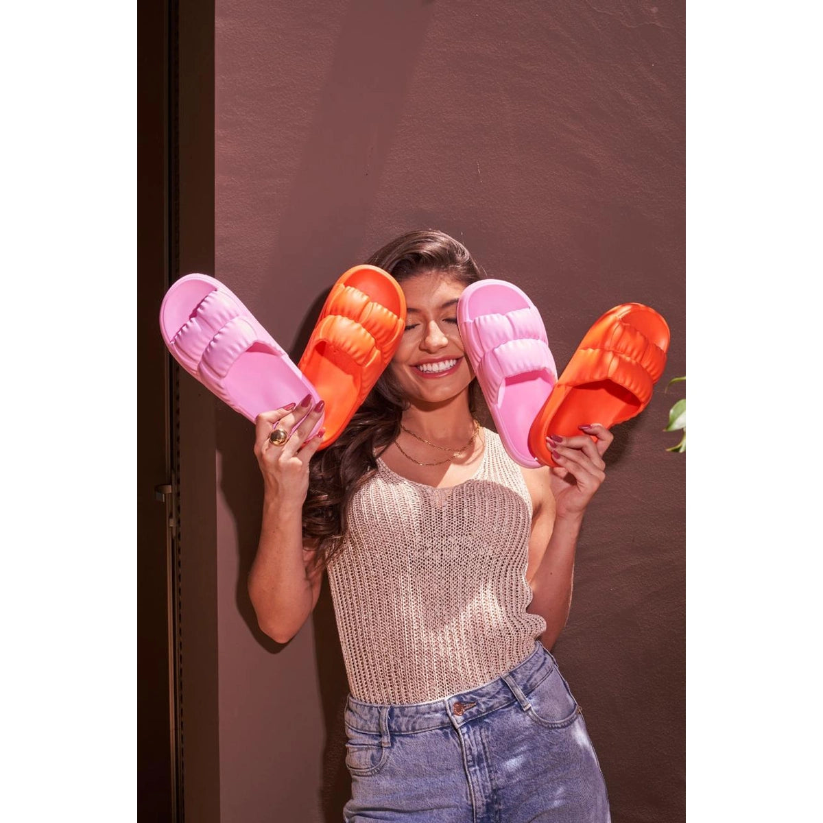Chinelo Nuvem Slide Feminino – Leve, Ergonômico e Antiderrapante
