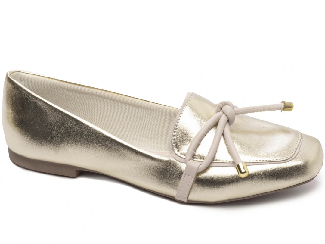 Mocassim Feminino Rasteiro – Conforto, Estilo e Elegância em Cada Passo