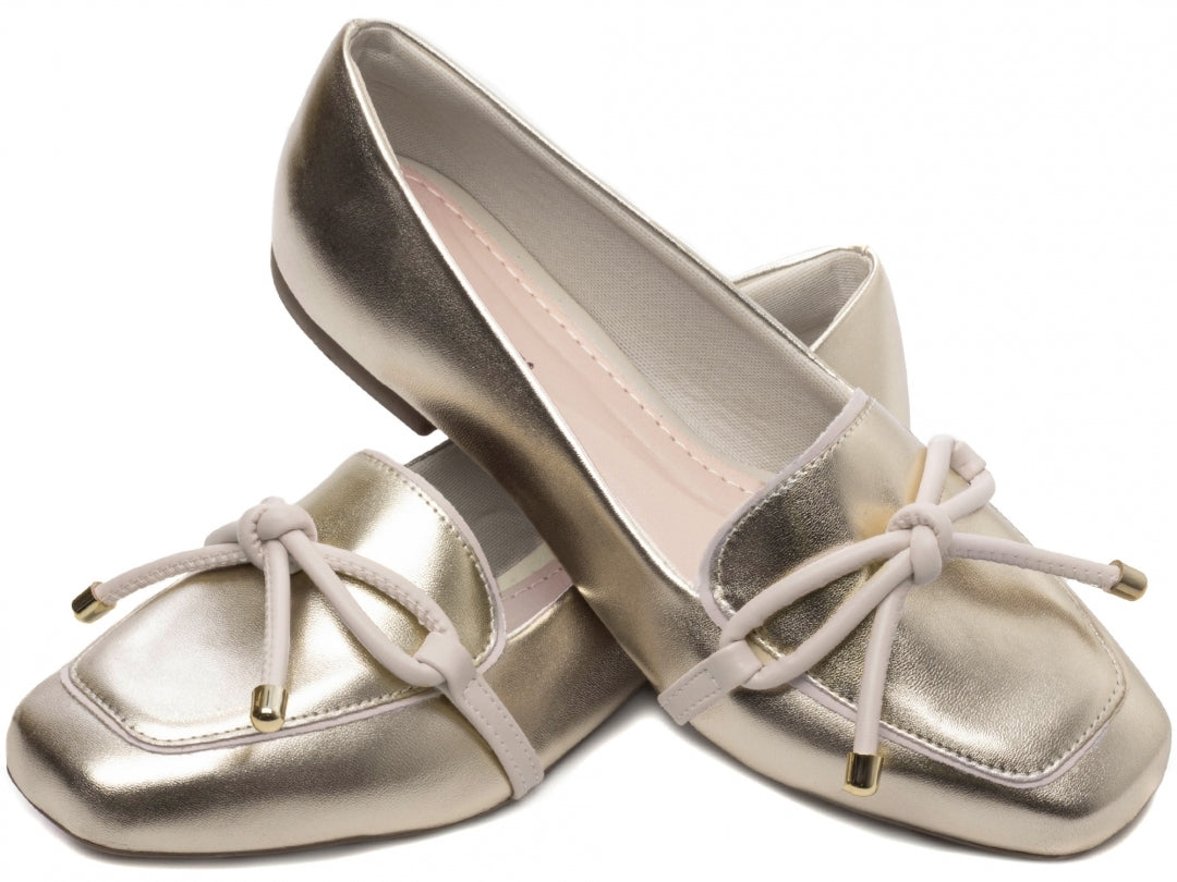 Mocassim Feminino Rasteiro – Conforto, Estilo e Elegância em Cada Passo
