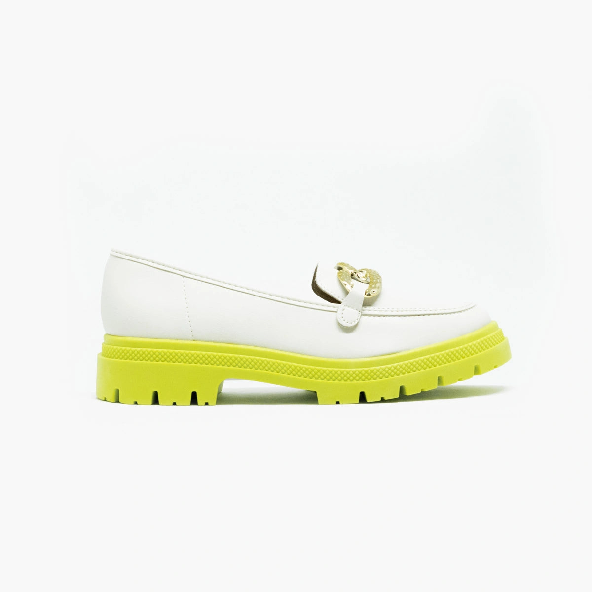 Mocassim Tratorado Moleca – Estilo e Conforto com Solado Robusto | UnicStep