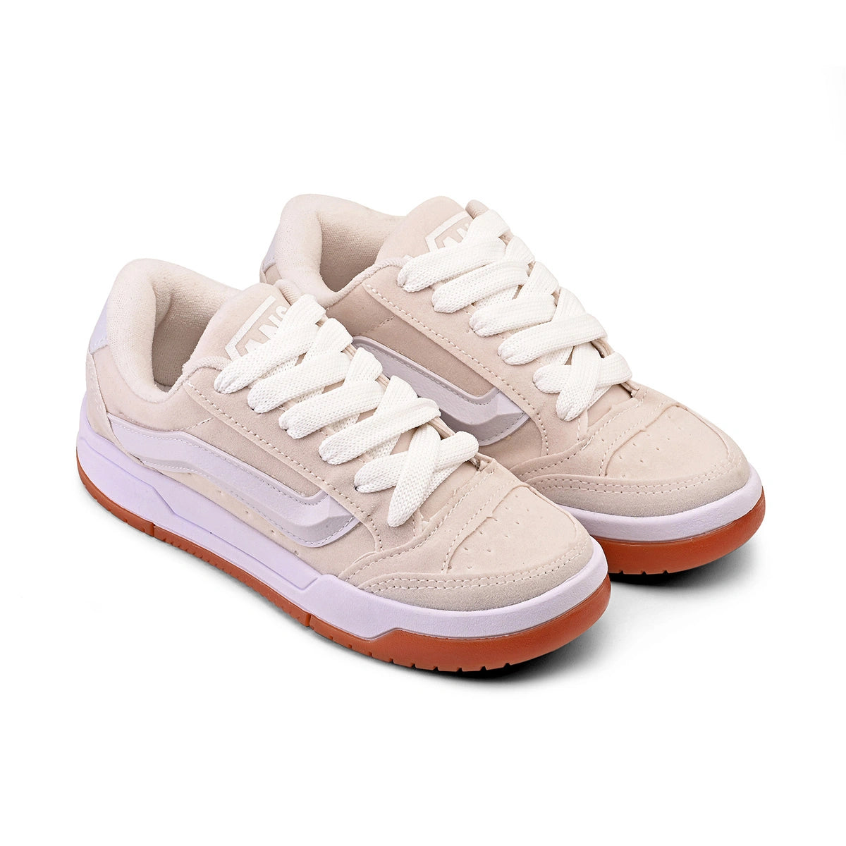 Tênis Vans Hylane – Estilo Versátil e Conforto no Dia a Dia
