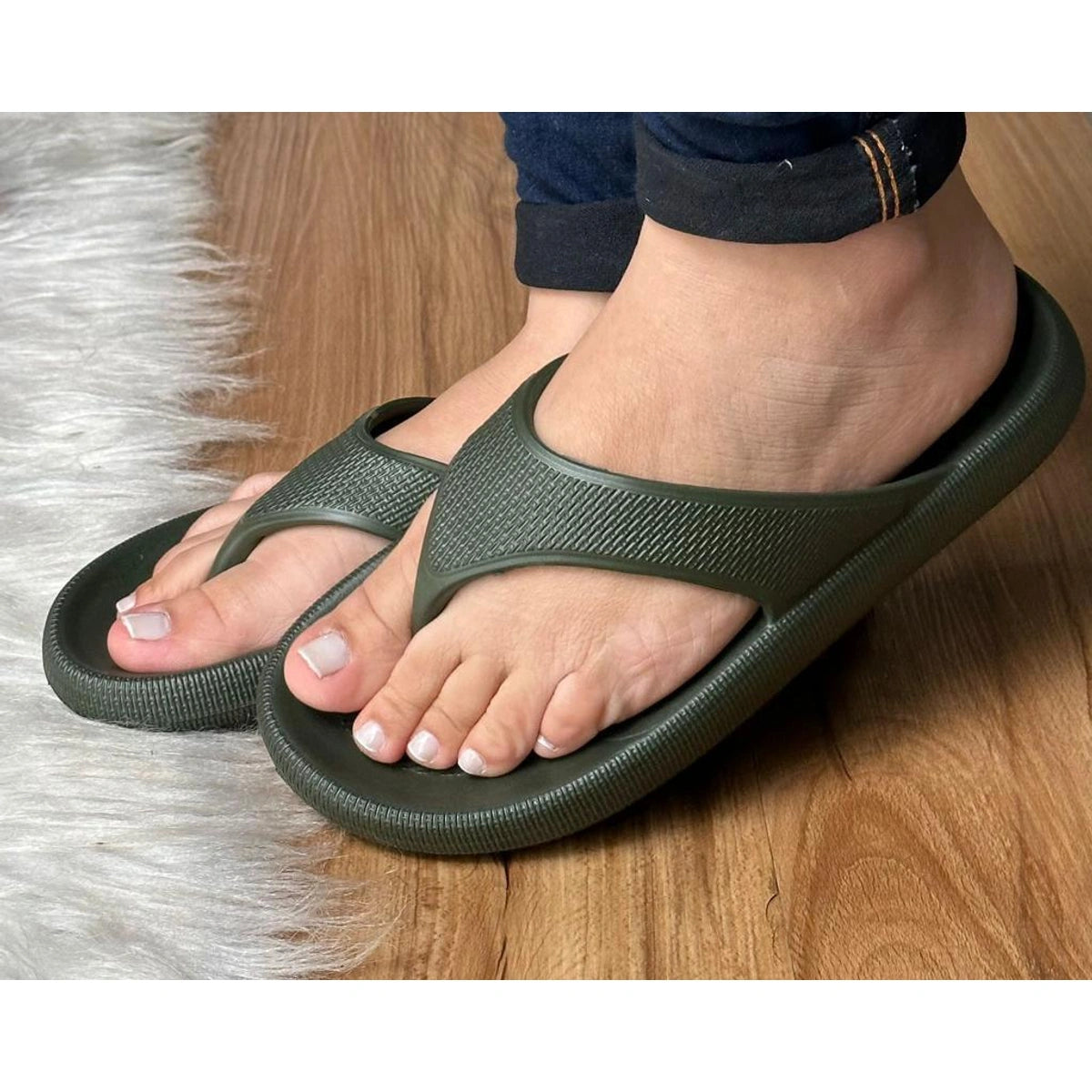 Chinelo Nuvem Feminino Podlinda – Leveza e Maciez em Cada Passo | UnicStep