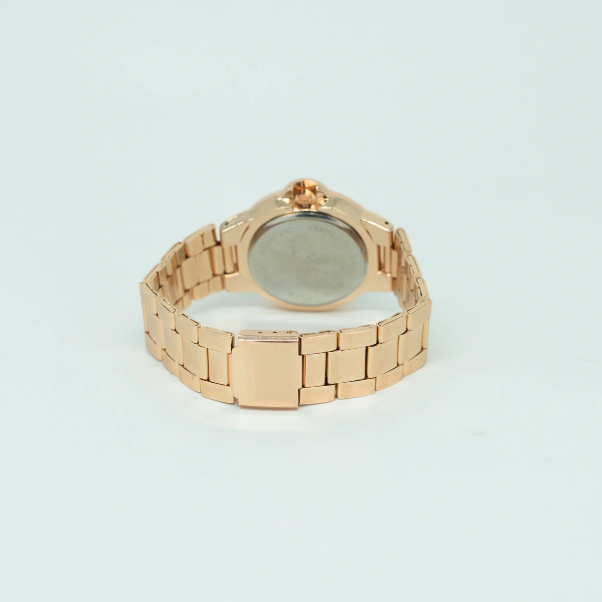 Relógio Feminino Classic Dourado – Elegância Atemporal em Aço Inoxidável