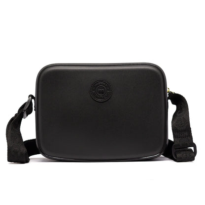 Bolsa Moleca Quadrada – Modernidade e Praticidade em Cada Traço