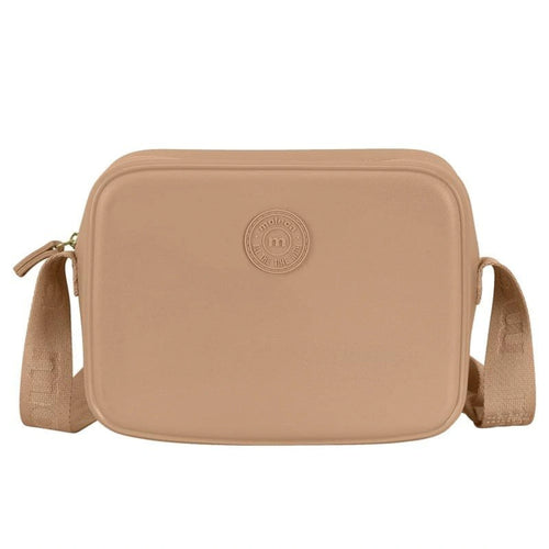 Bolsa Moleca Quadrada – Modernidade e Praticidade em Cada Traço
