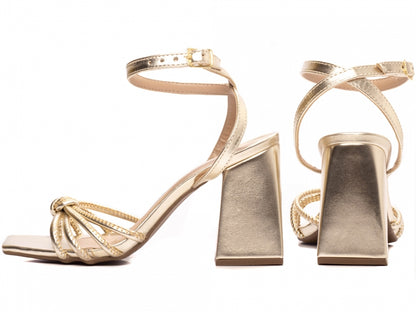 Sandália Feminina Elegante de Salto Grosso com Nó Frontal