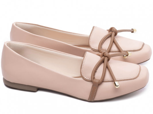 Mocassim Feminino Rasteiro – Conforto, Estilo e Elegância em Cada Passo