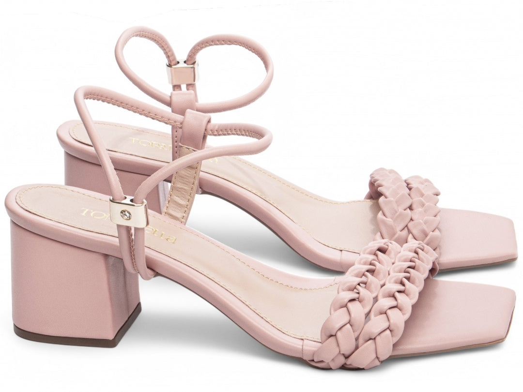 Sandália Feminina Salto Grosso Trançada – Elegância e Conforto Diário
