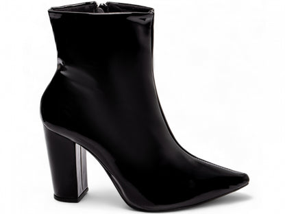 Bota Feminina Cano Curto Salto Alto – Elegância e Conforto no Dia a Dia