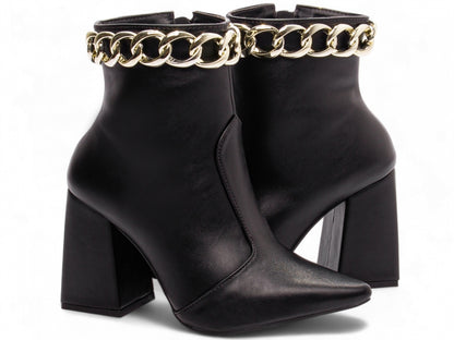 Bota Feminina Preta Cano Médio Bico Fino Elegante Moderna