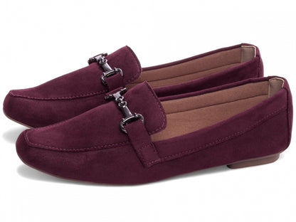 Mocassim Feminino em Camurça – Elegância, Conforto e Versatilidade