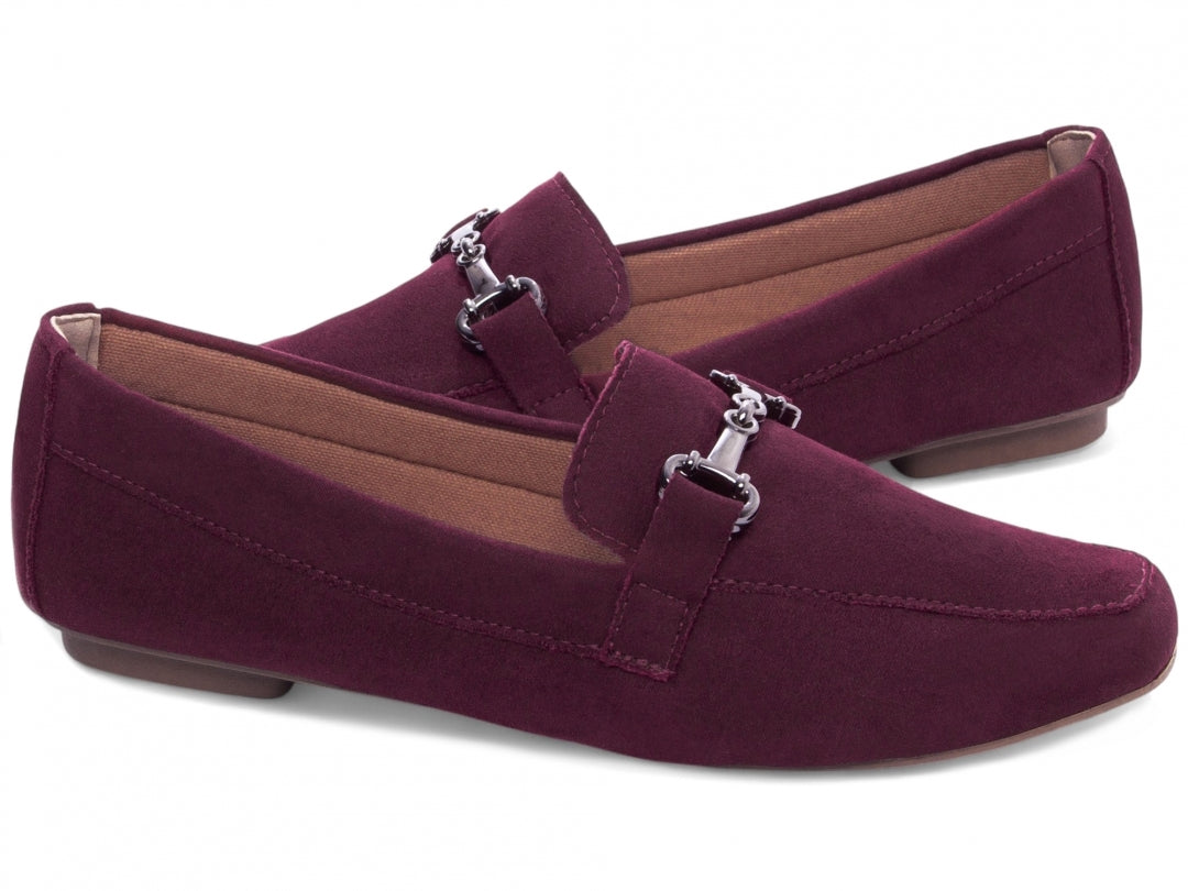 Mocassim Feminino Camurça Marsala – Conforto, Estilo e Elegância no Dia a Dia