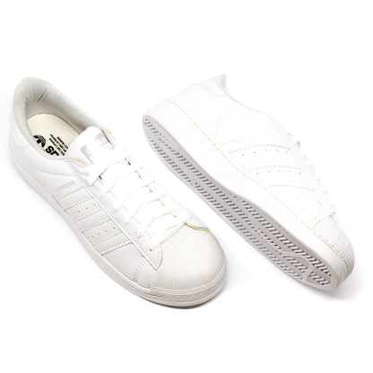 Tênis Adidas Superstar – Ícone Clássico e Atemporal