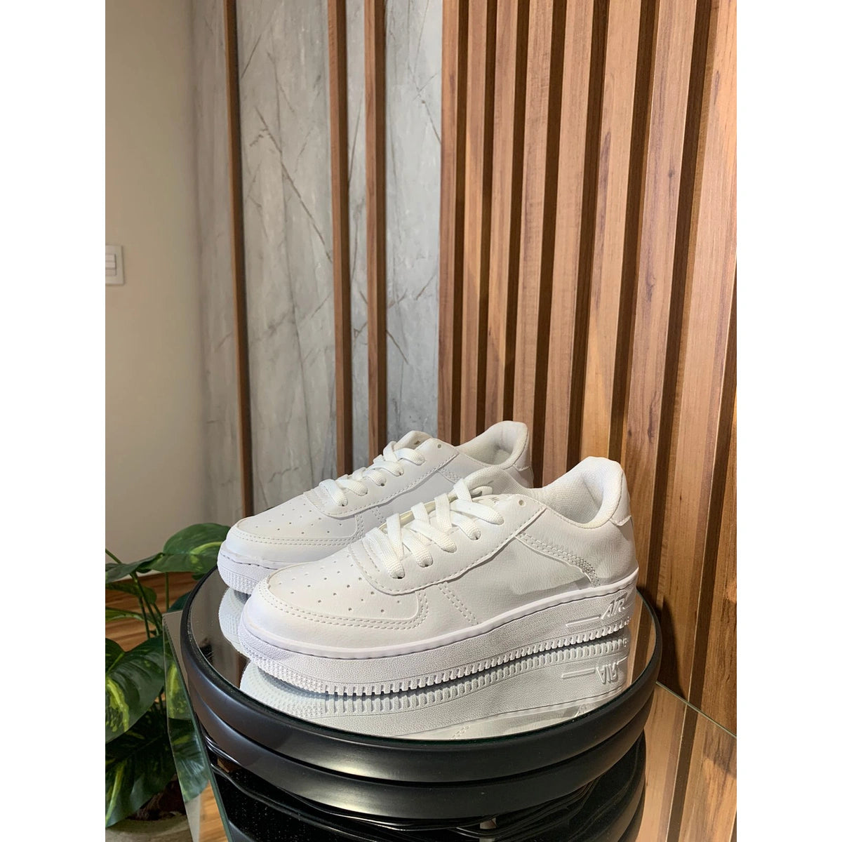 Tênis Force Classic Sneaker – Branco, Casual e Estiloso | UnicStep