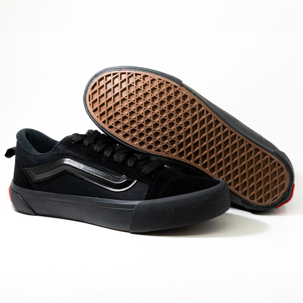 Tênis Knu Skool Style – Chunky, Urbano e Confortável