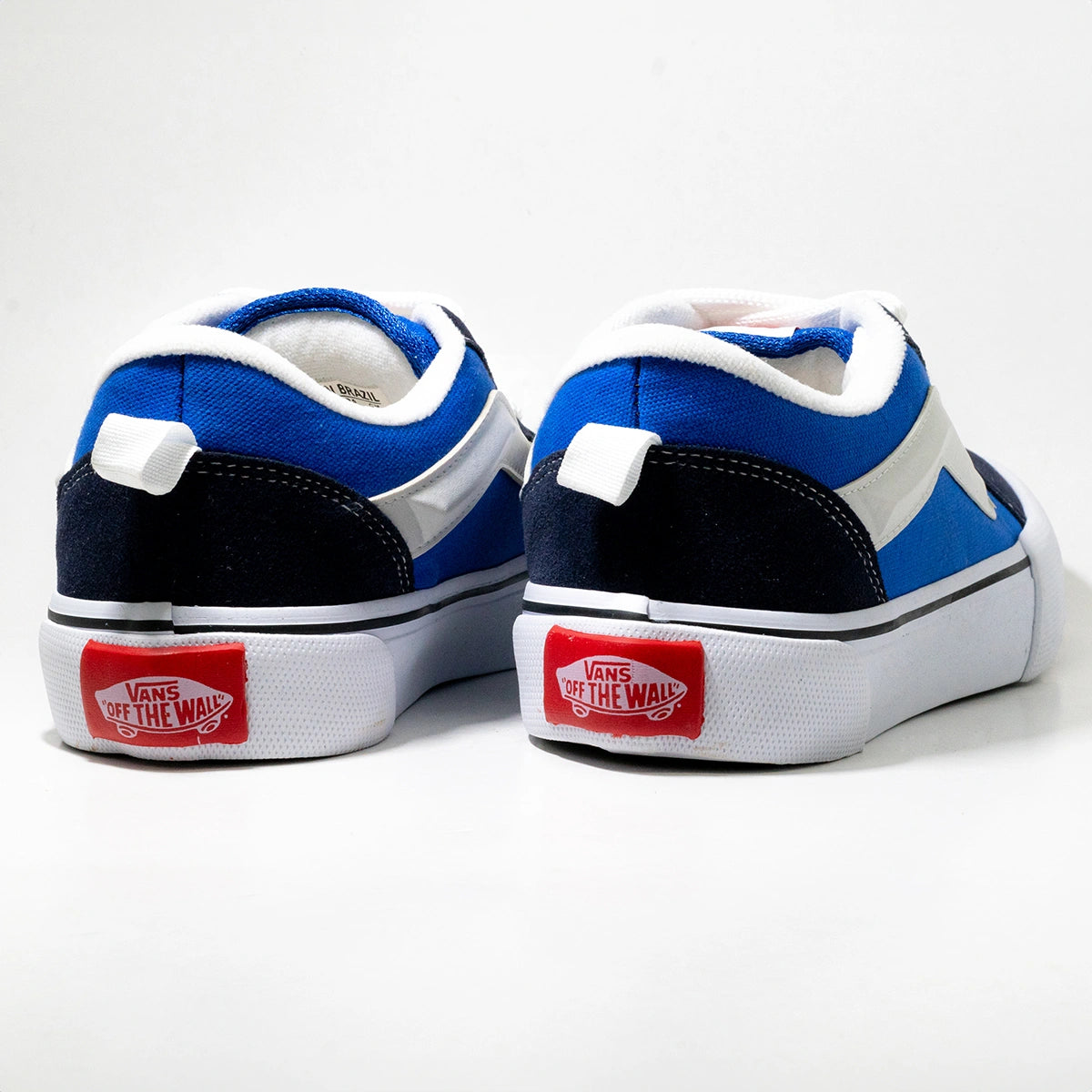 Tênis Knu Skool Style – Chunky, Urbano e Confortável